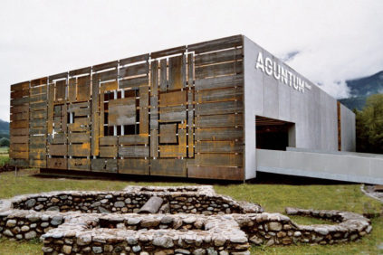 阿古图姆考古博物馆，利恩茨