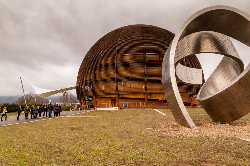 Globe-Science-Innovation-timber-pavilion-CERN-exterior-5