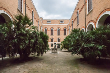 威尼斯自然历史博物馆的庭院