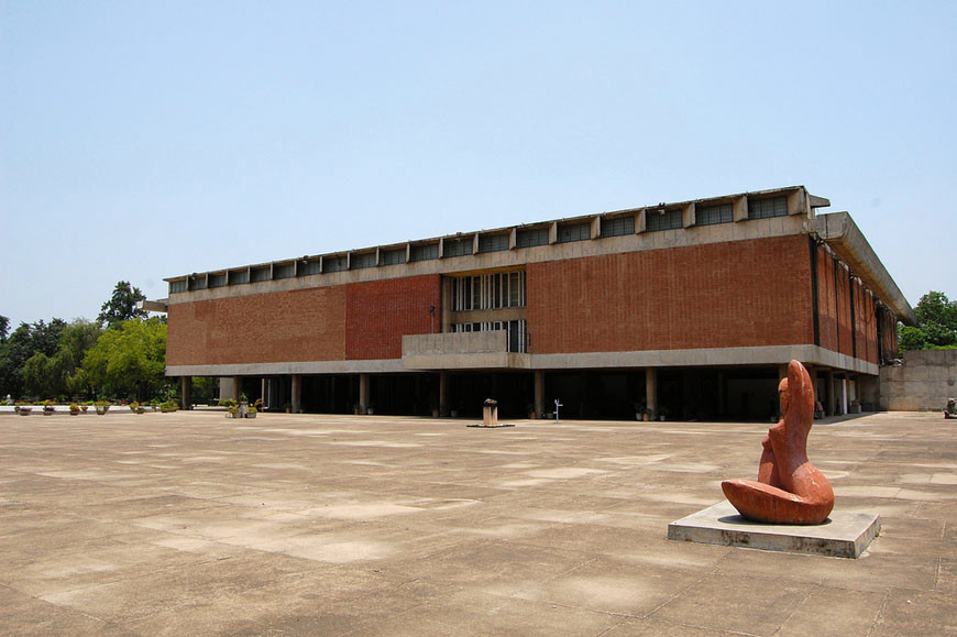 Museum-Chandigarh-Le-Corbusier -