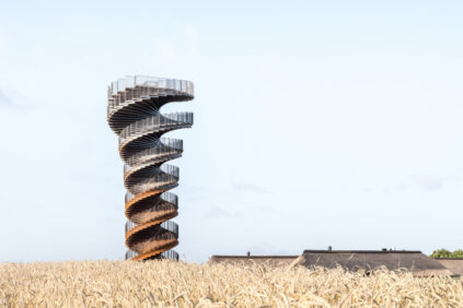 BIG-Bjarke Ingels集团的双螺旋Marsk大厦在丹麦南部开放