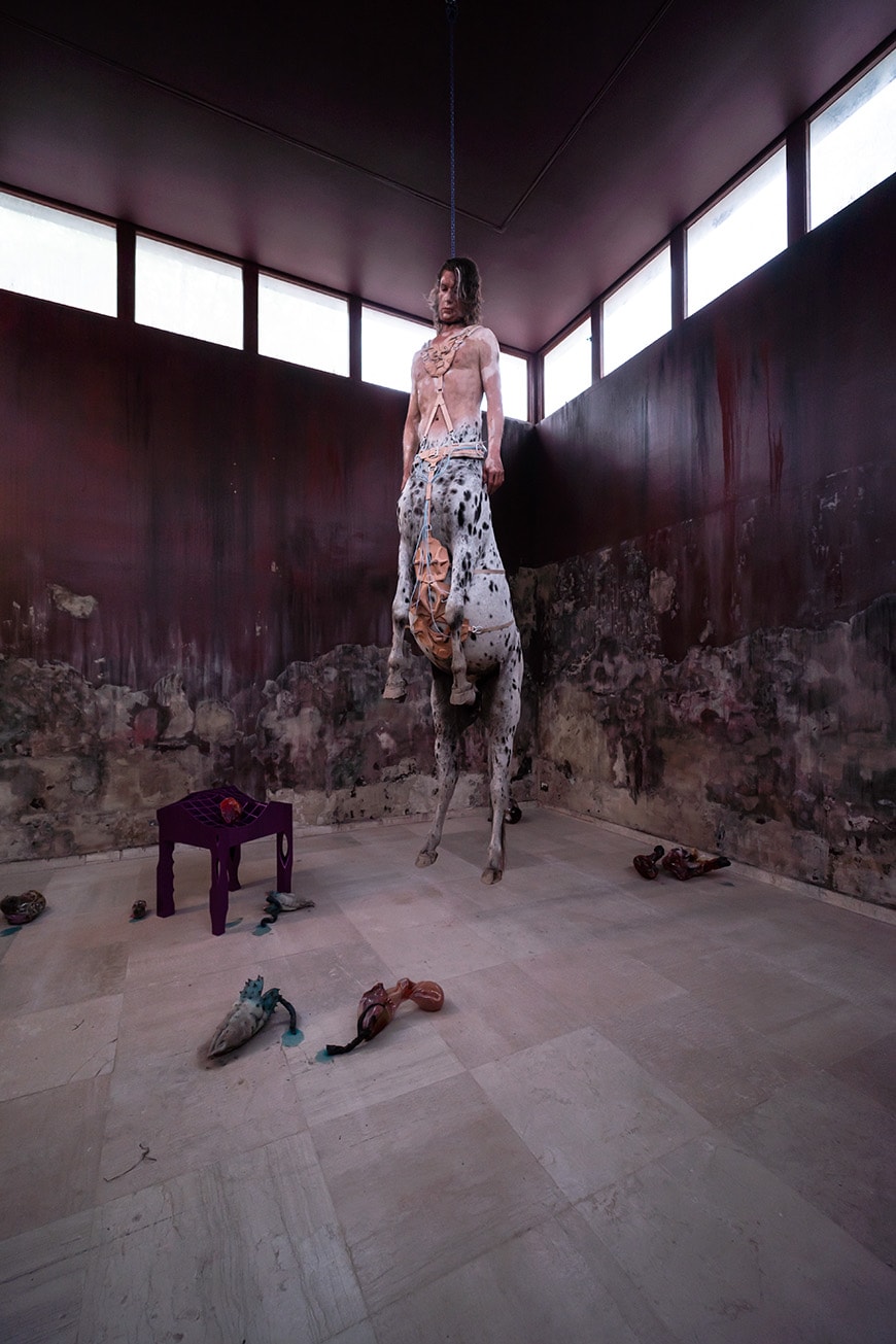 乌夫·伊索托，《我们走过地球》，丹麦馆，2022年第59届威尼斯艺术双年展